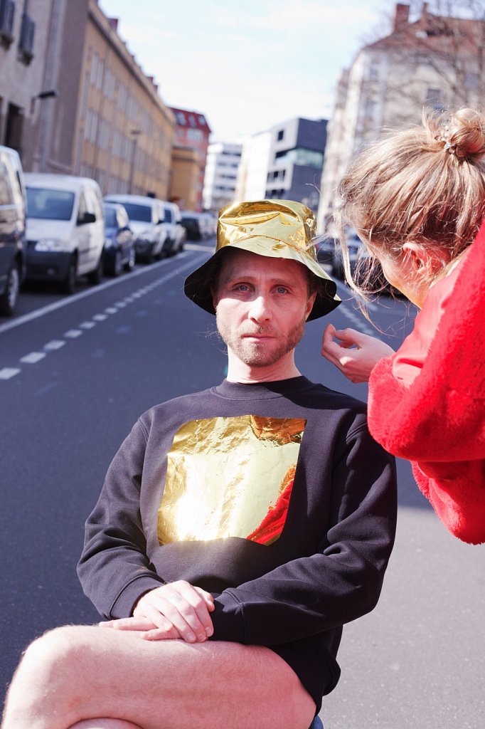 day before lockdown / Martin Kasper <br> Linienstraße, Berlin Mitte <br> 2020 <br> Foto: Katja Strempel